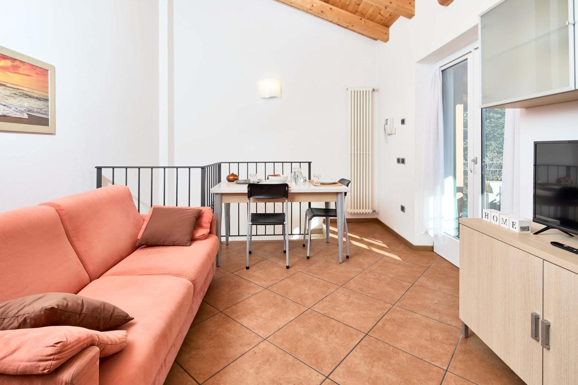 Bella Villa Apartments Рива-дель-Гарда Экстерьер фото