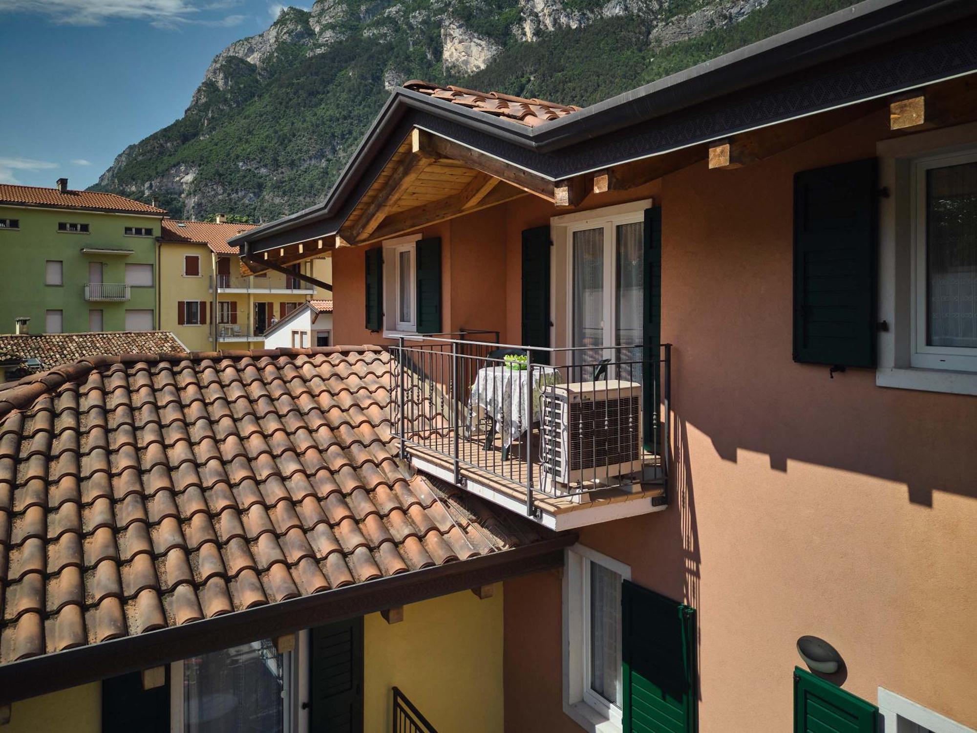Bella Villa Apartments Рива-дель-Гарда Экстерьер фото