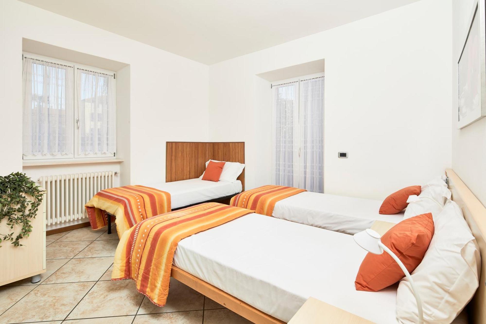 Bella Villa Apartments Рива-дель-Гарда Экстерьер фото